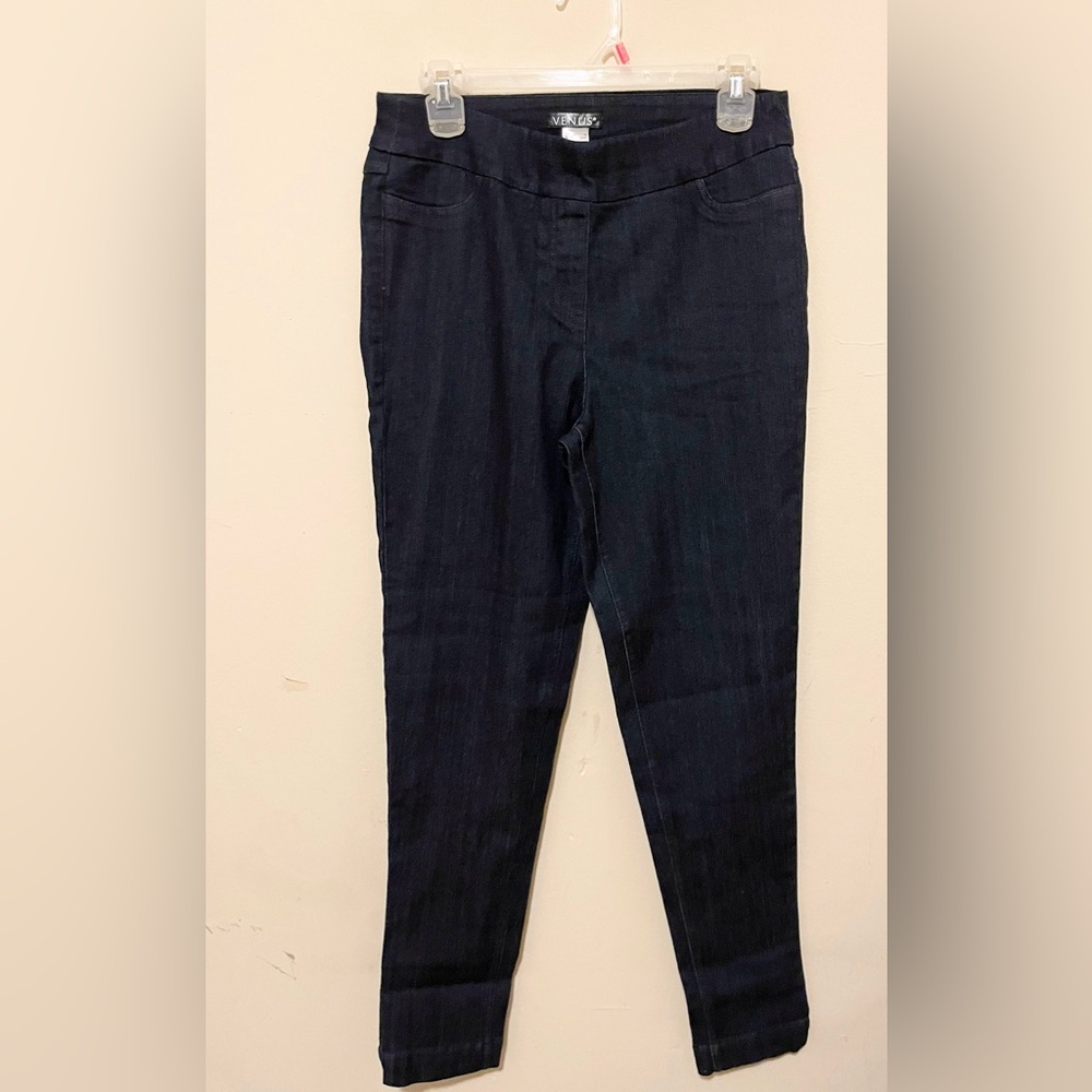 Sz US M  Venus Women's Jeans Pull On Skinny Stretch Comfort
